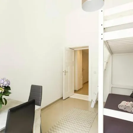 Center Apartamento *